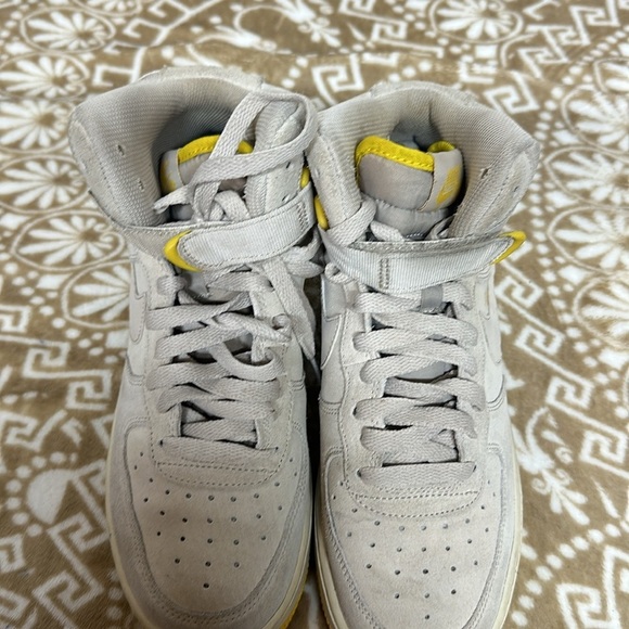Nike Air Force 1 High Grade School GS 653998-011 Desert Gray Youth Size 7Y 7M main image 9